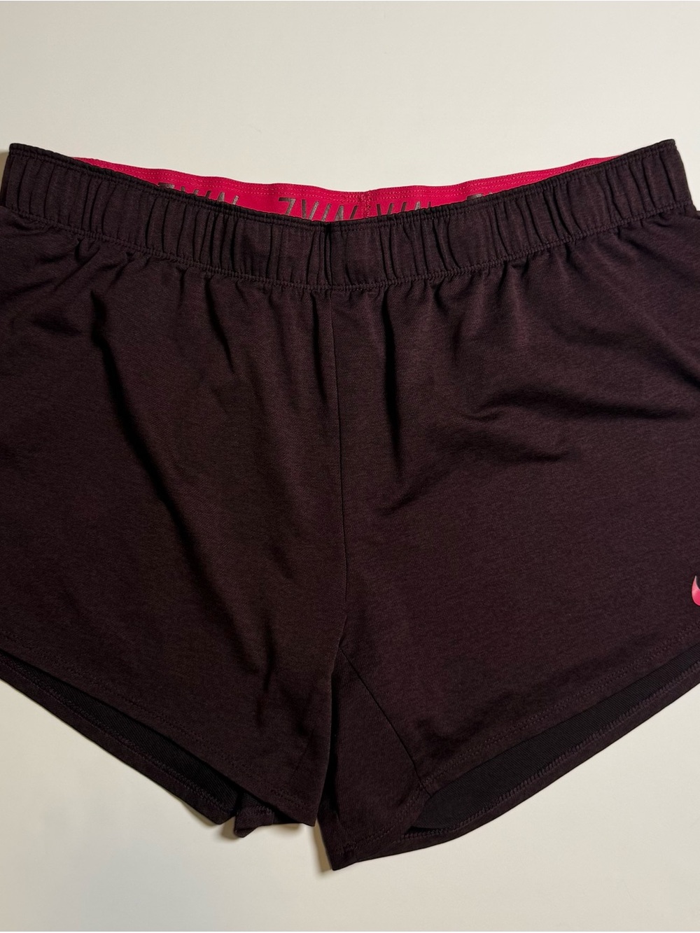 Nike Dri-FIT Women's Plus 1X Plum Athletic Shorts Drawstring Lightweight Sports